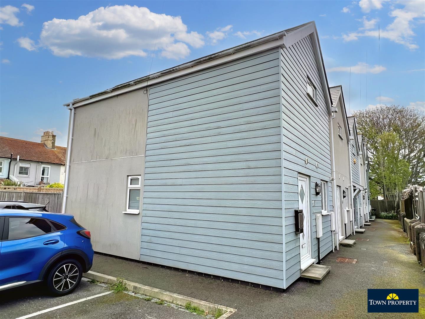 Property Details for Sandwich Mews Eastbourne East Sussex BN22 7FA